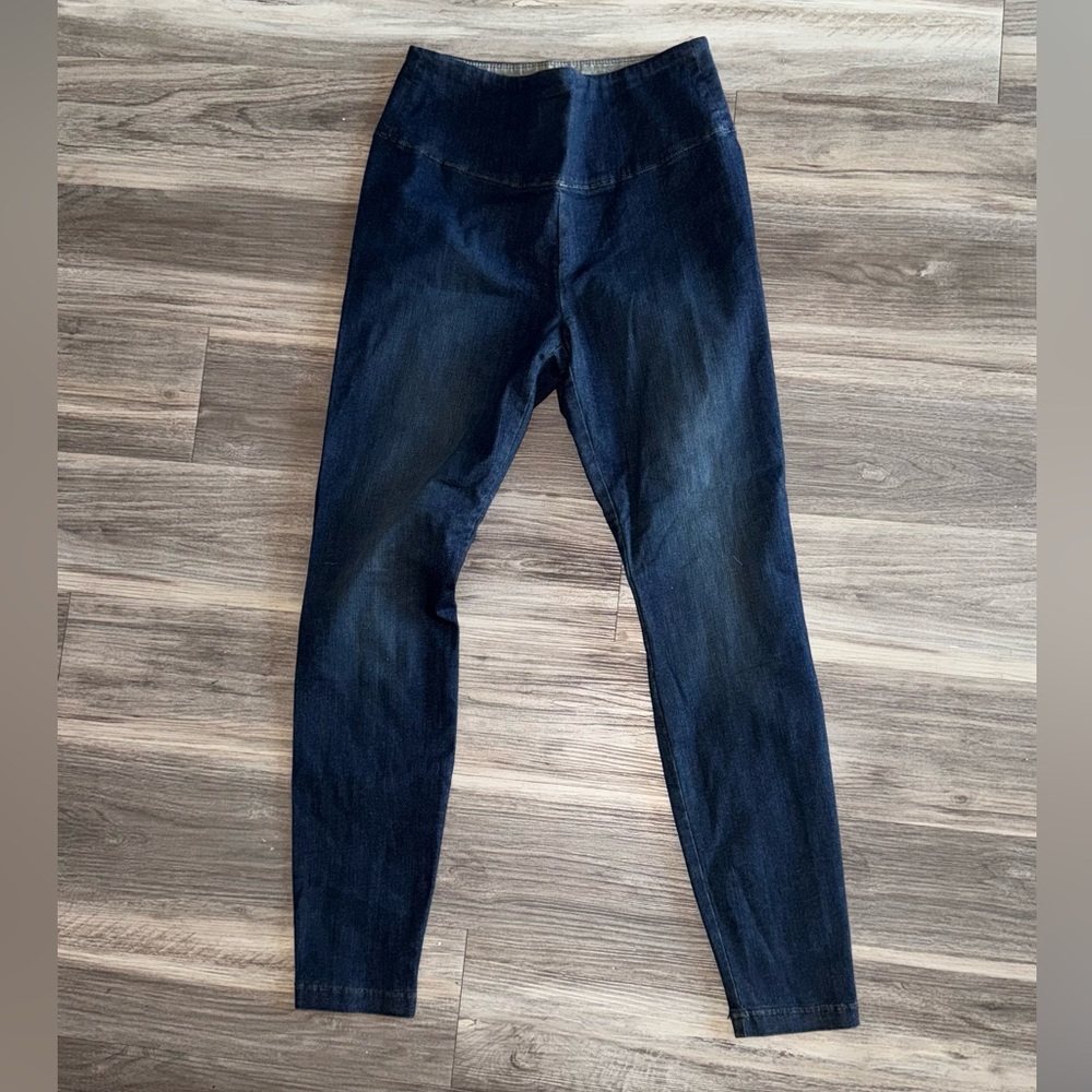 NWT White House Black Market Denim Runway Legging